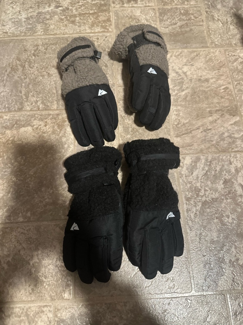 Kids gloves